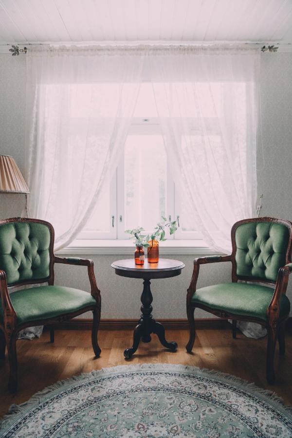 Vaeaeksyn Apteekinmajoitus Extérieur photo