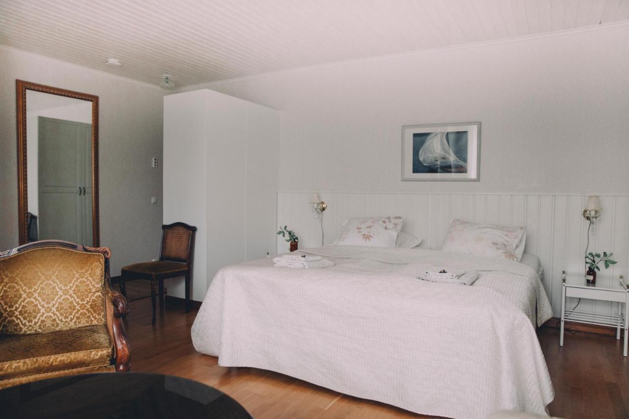 Vaeaeksyn Apteekinmajoitus Extérieur photo